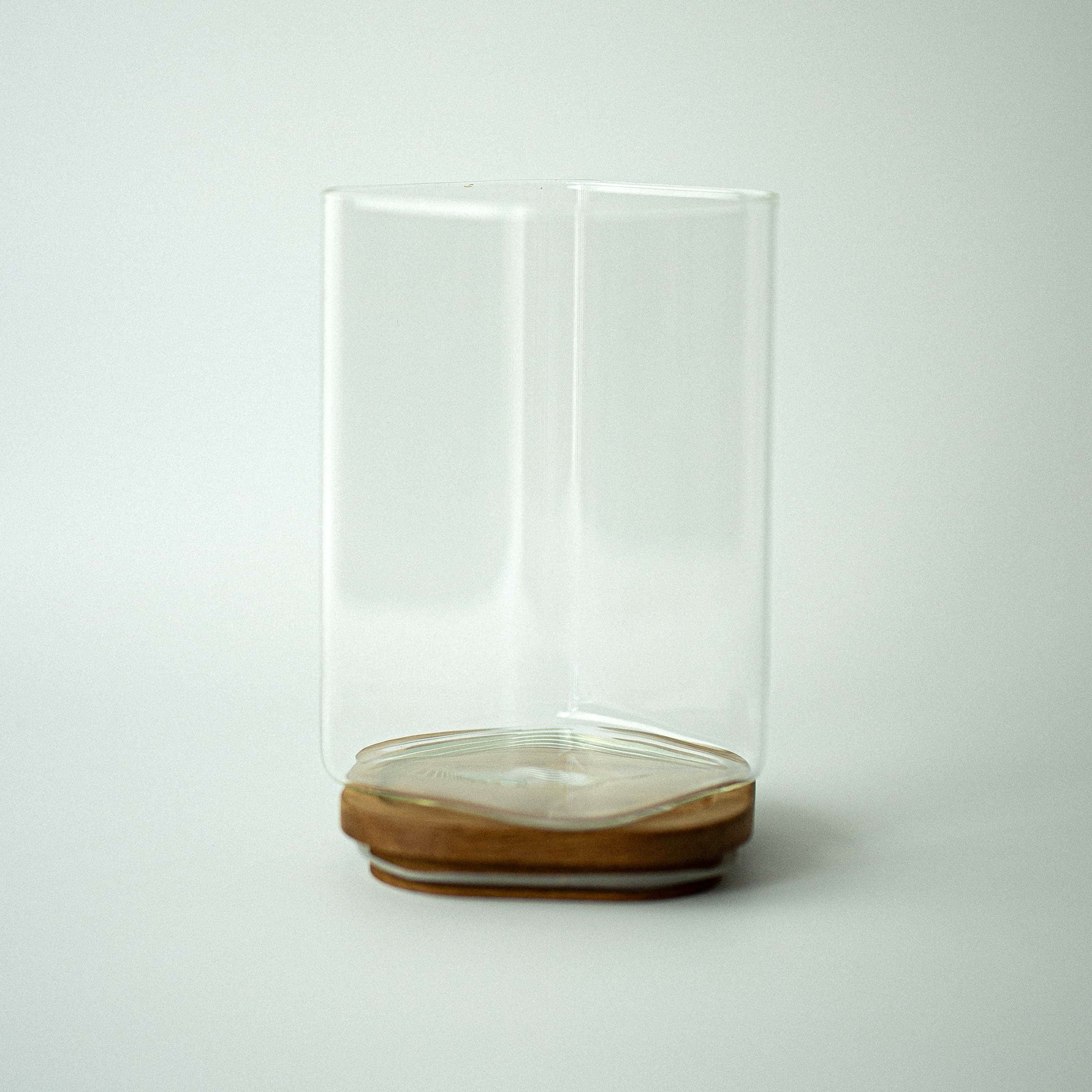 Square Glass Jar Wooden Lid 1.1L - Image 3